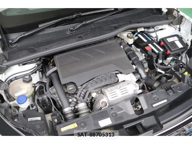 Peugeot 2008 2021-12 8874940-19