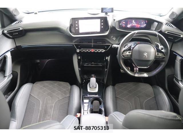 Peugeot 2008 2021-12 8874940-8