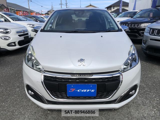 Peugeot 208 2018-07 8873341-16