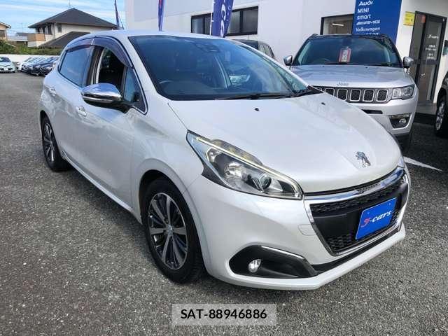 Peugeot 208 2018-07 8873341-18