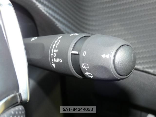 Peugeot 208 2025-11 8873572-10