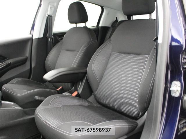 Peugeot 208 2020-05 8874295-11