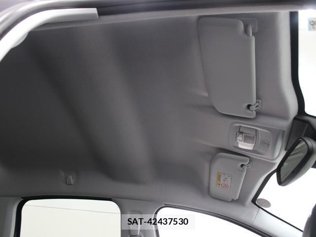 Peugeot 208 2018-08 8874297-12