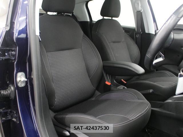 Peugeot 208 2018-08 8874297-8