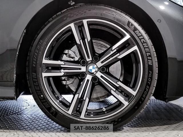 Bmw 3 SERIES 2026-06 8873573-8