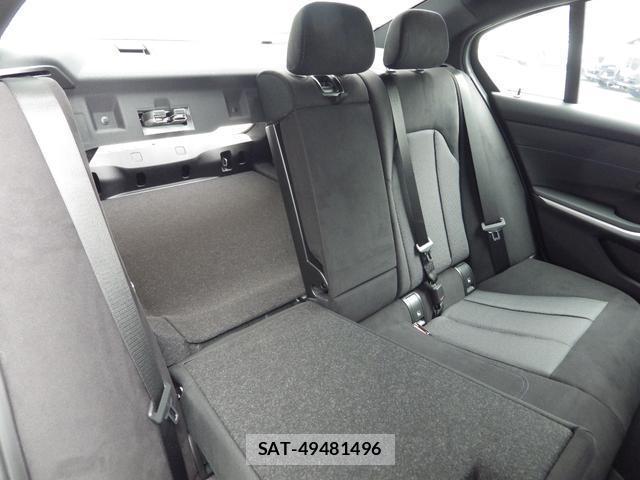 Bmw 3 SERIES 2025-12 8875890-15