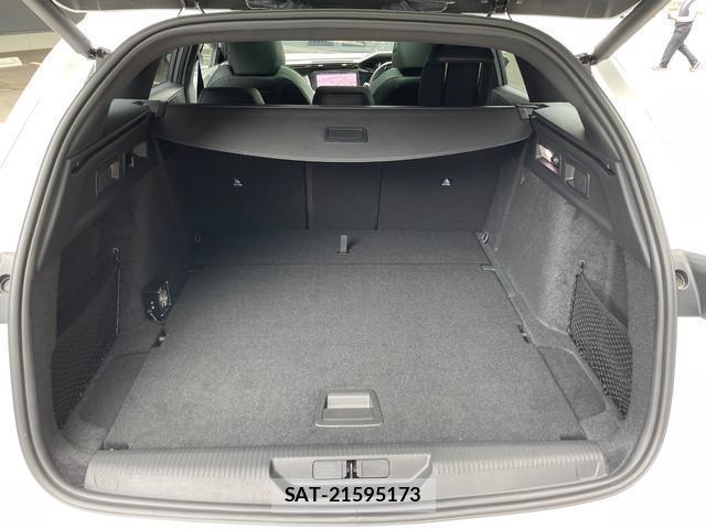 Peugeot 308 2023-05 8872598-13
