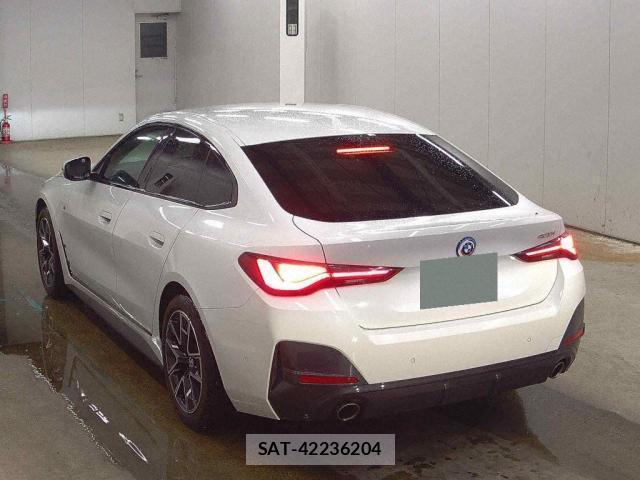 Bmw 4 SERIES 2022-06 8874867-1