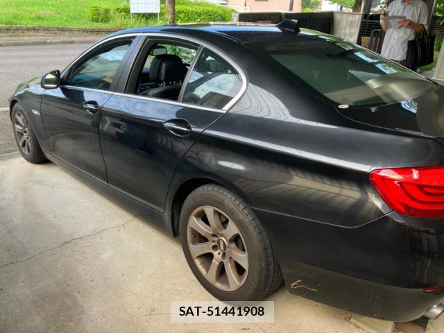 Bmw 5 SERIES 2011-05 8873325-1