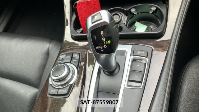 Bmw 5 SERIES 2013-05 8874495-14