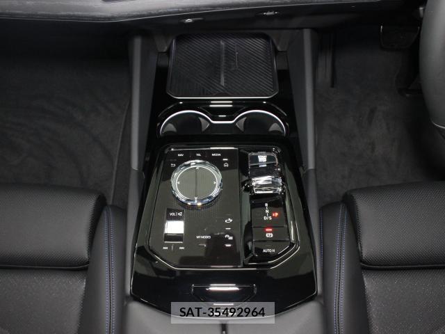 Bmw 5 SERIES 2024-03 8874588-11