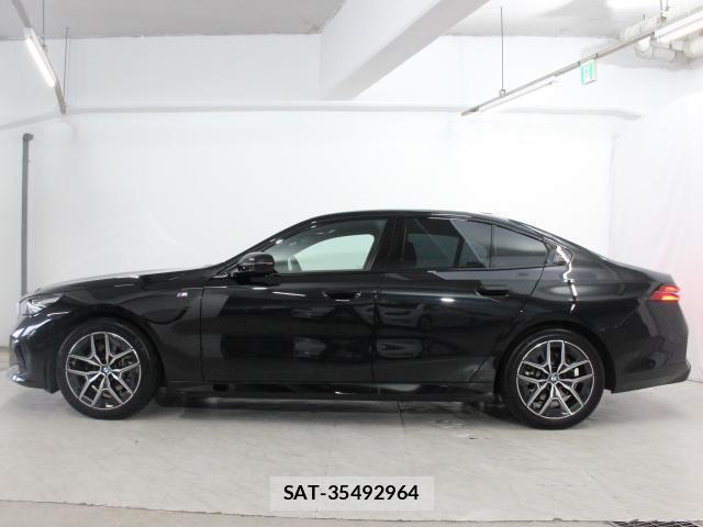 Bmw 5 SERIES 2024-03 8874588-4