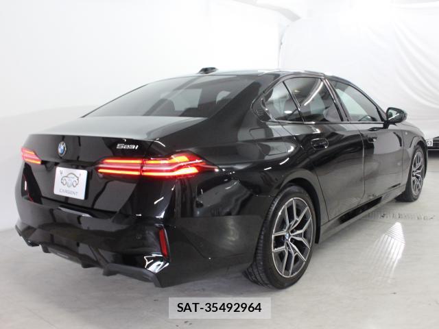 Bmw 5 SERIES 2024-03 8874588-8