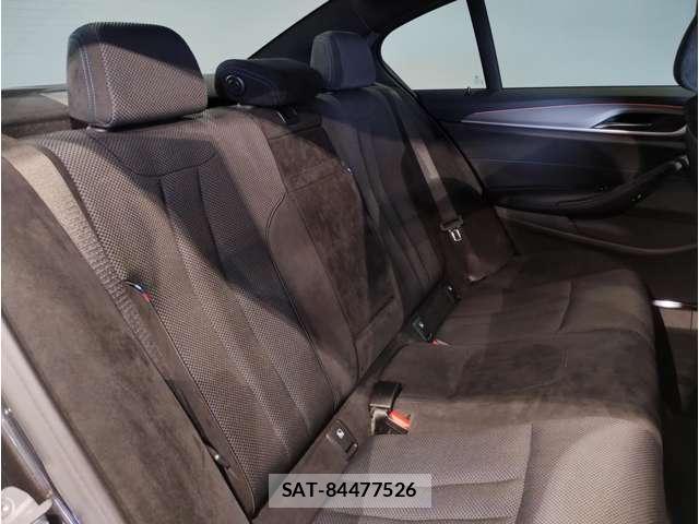 Bmw 5 SERIES 2020-06 8874674-10