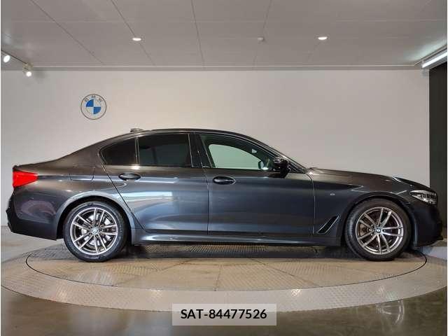 Bmw 5 SERIES 2020-06 8874674-6