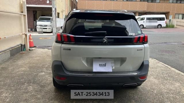 Peugeot 5008 2020-03 8874431-1