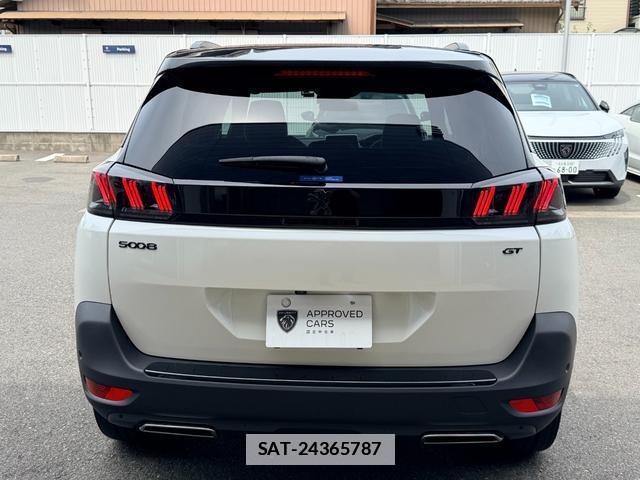 Peugeot 5008 2023-08 8874928-3