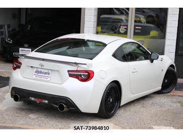 Toyota 86 2020-09 8873011-1