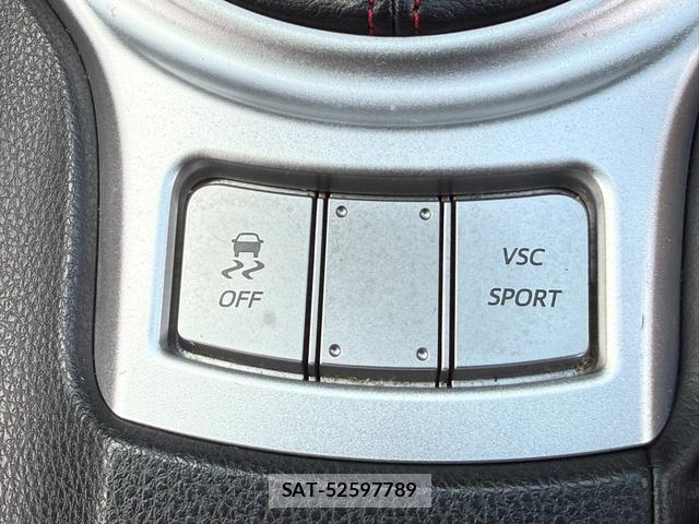 Toyota 86 2015-05 8873913-19