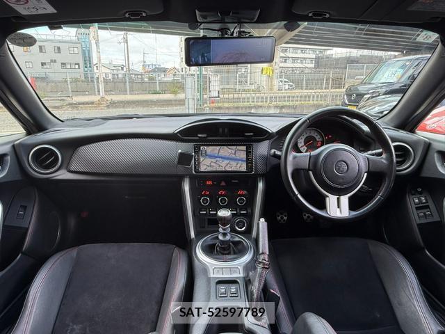 Toyota 86 2015-05 8873913-2