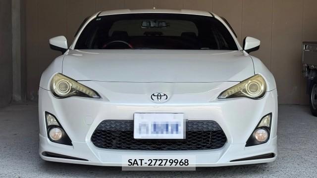 Toyota 86 2013-10 8874461-9