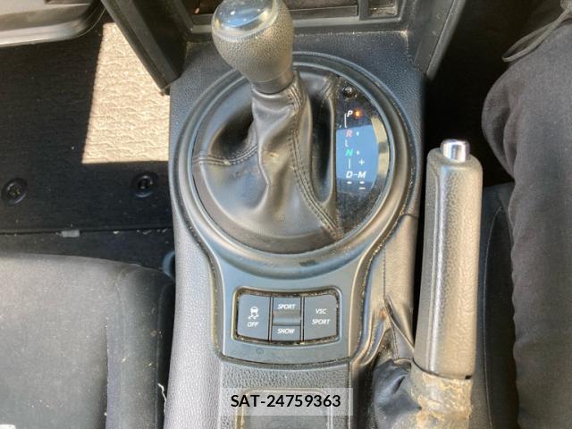Toyota 86 2015-10 8874568-16