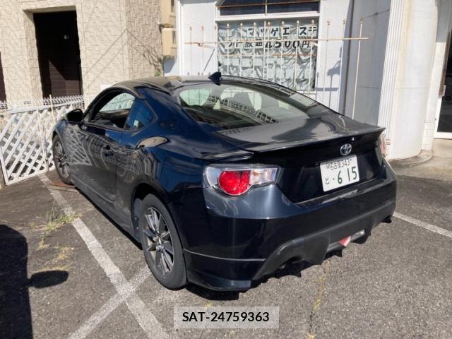 Toyota 86 2015-10 8874568-3