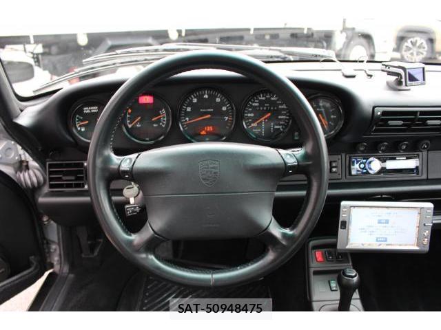 Porsche 911 1994-12 8875531-12