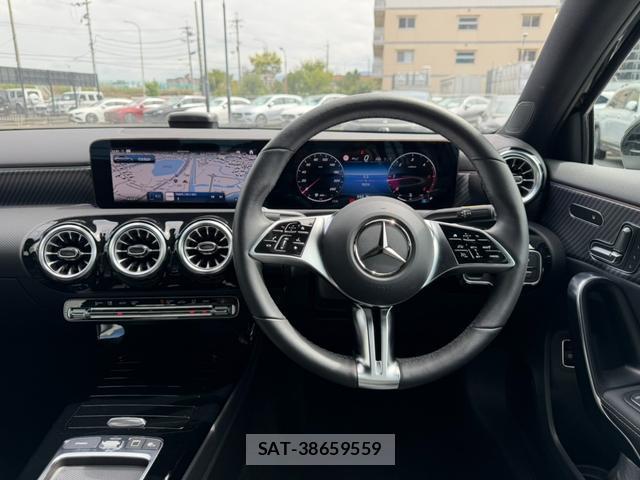 Mercedes Benz A-CLASS 2025-06 8872789-10