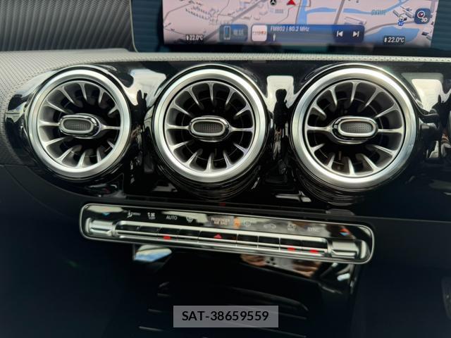 Mercedes Benz A-CLASS 2025-06 8872789-12