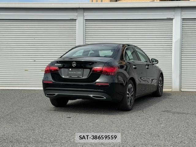 Mercedes Benz A-CLASS 2025-06 8872789-2