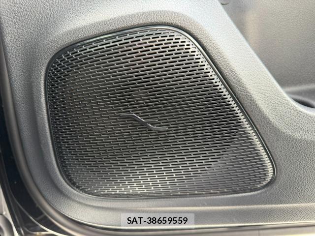 Mercedes Benz A-CLASS 2025-06 8872789-7