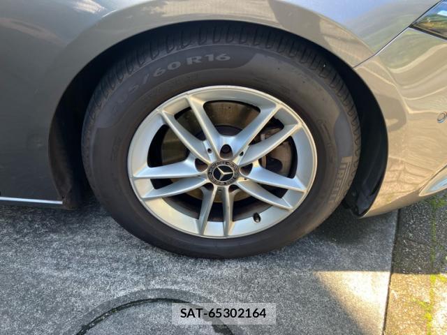 Mercedes Benz A-CLASS 2019-06 8873294-3