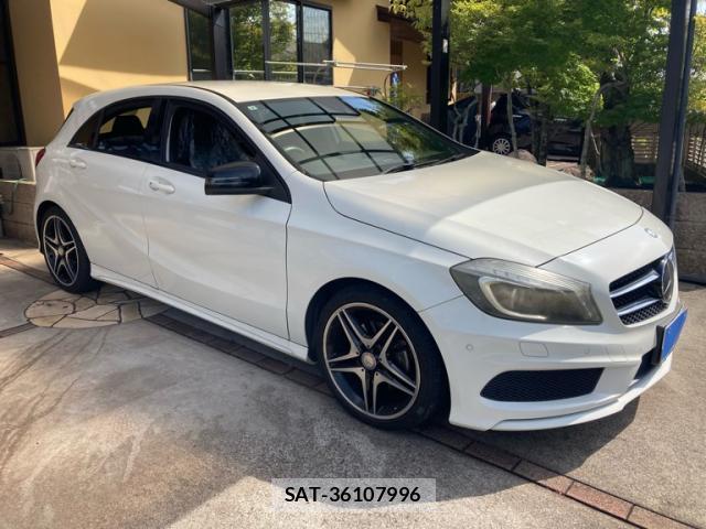 Mercedes Benz A-CLASS 2013-09 8873470-0