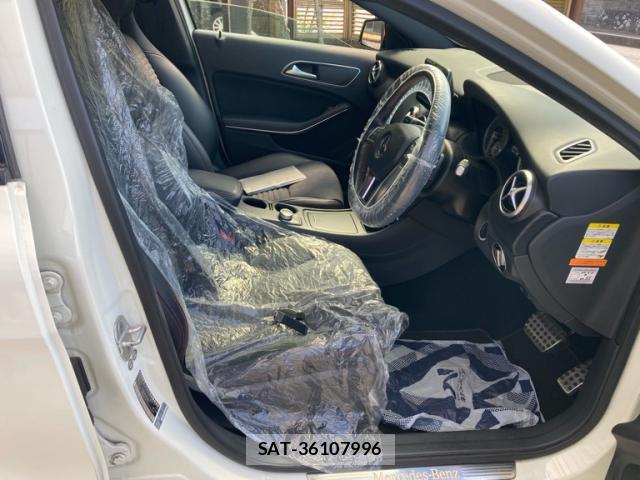Mercedes Benz A-CLASS 2013-09 8873470-11