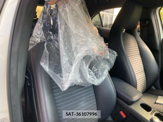Mercedes Benz A-CLASS 2013-09 8873470-15