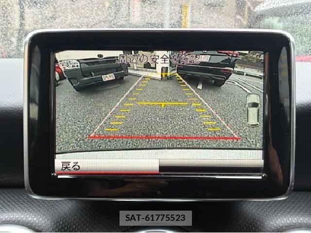 Mercedes Benz A-CLASS 2013-09 8873631-14