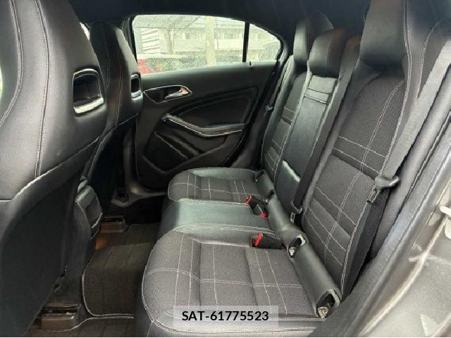 Mercedes Benz A-CLASS 2013-09 8873631-8