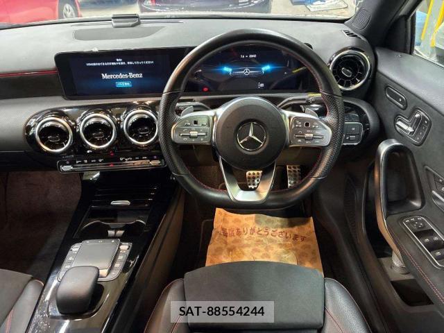 Mercedes Benz A-CLASS 2021-03 8875411-2