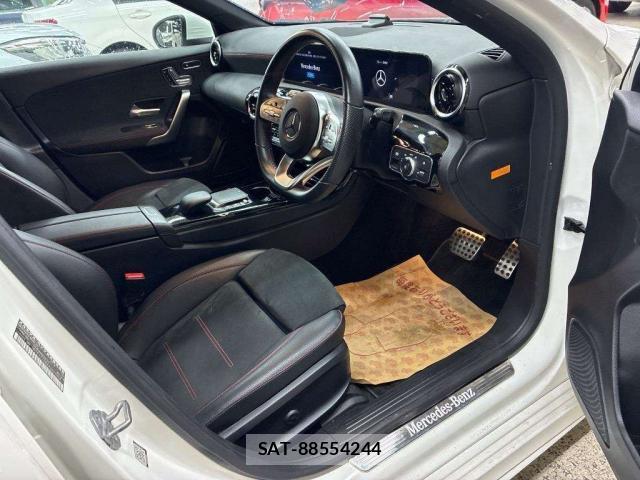 Mercedes Benz A-CLASS 2021-03 8875411-3