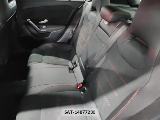 Mercedes Benz A-CLASS 2019-03 8875433-3