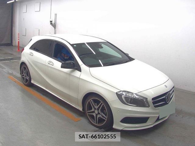 Mercedes Benz A-CLASS 2015-03 8875453-4