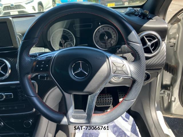 Mercedes Benz A-CLASS 2013-06 8875691-15