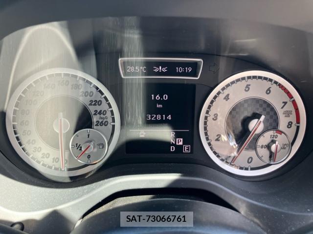 Mercedes Benz A-CLASS 2013-06 8875691-16