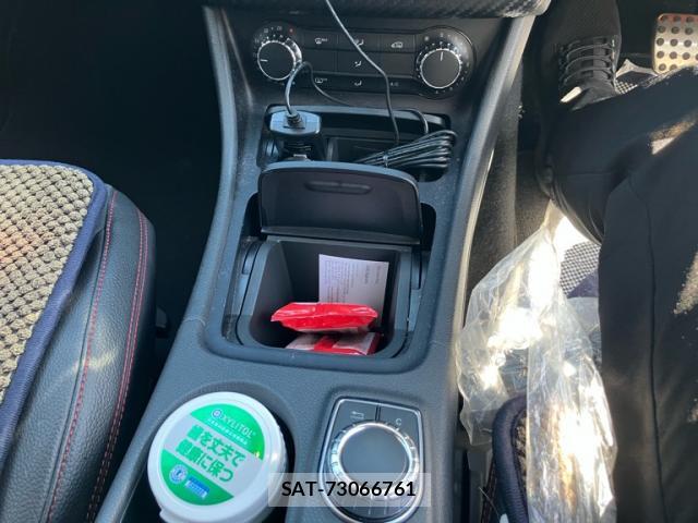 Mercedes Benz A-CLASS 2013-06 8875691-17