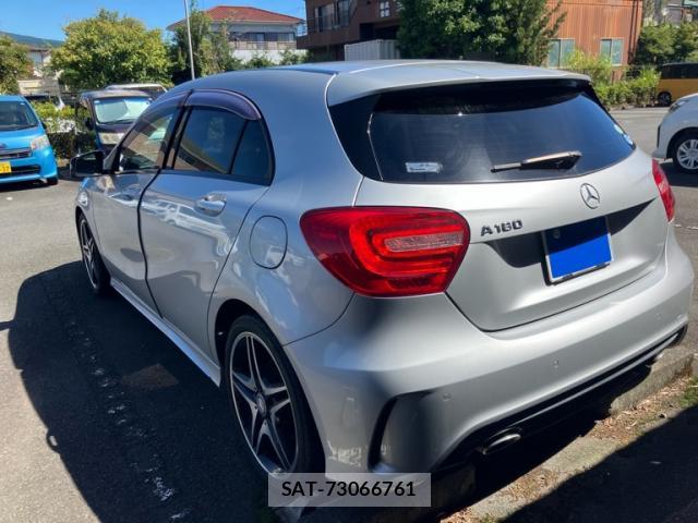 Mercedes Benz A-CLASS 2013-06 8875691-2