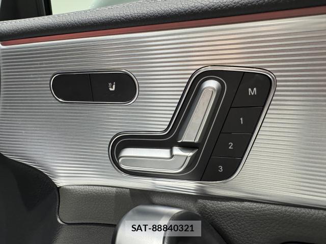 Mercedes Benz A-CLASS 2020-03 8875882-13