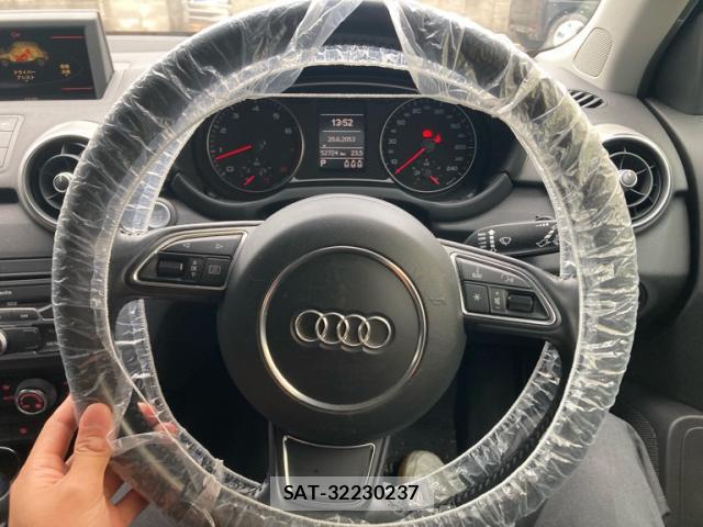 Audi A1 2013-03 8872761-16