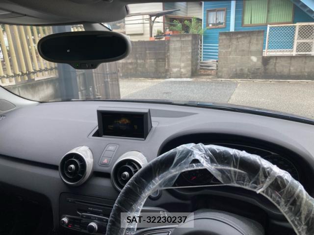 Audi A1 2013-03 8872761-19