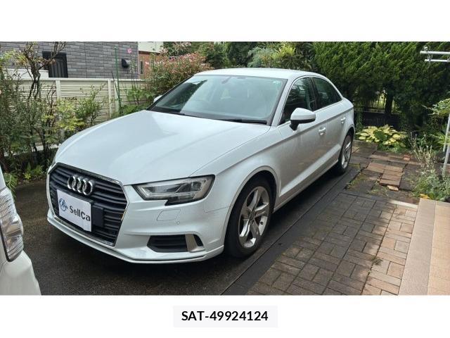 Audi A3 SEDAN 2017-09 8874862-11